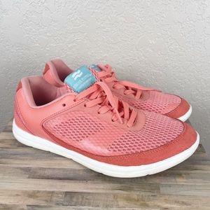Strike Mvmnt coral interval sneaker
